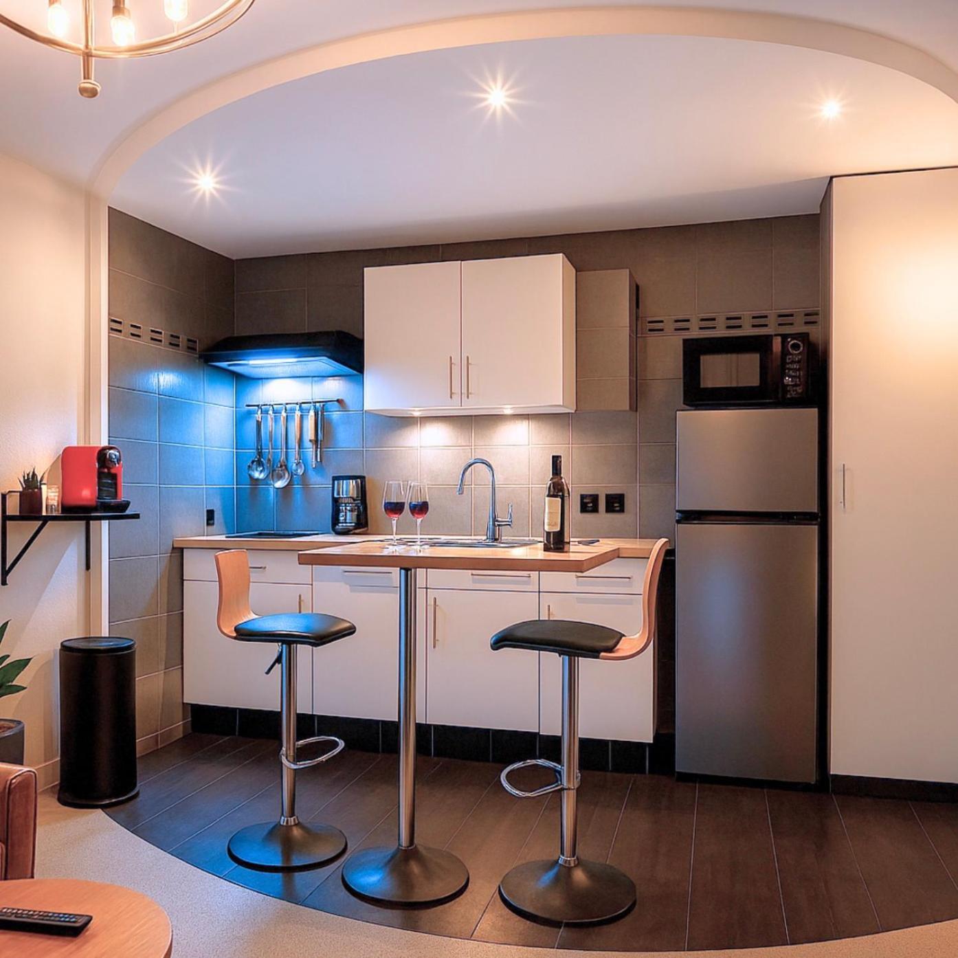 Appart'Hotel Chaleureux Au Coeur De Tullins - Le Roitelet ภายนอก รูปภาพ